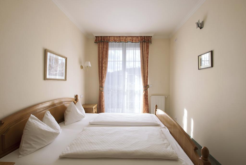 Villa Rosa Karlovy Vary Pokoj fotografie